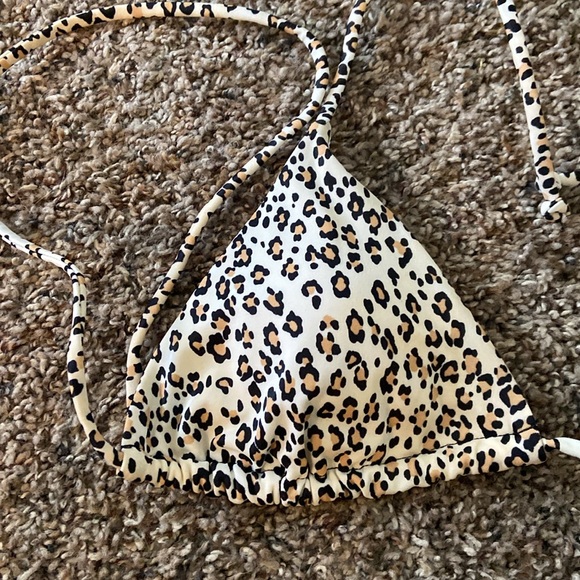 Cheetah Bikini Top - Picture 2 of 4